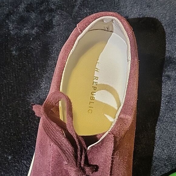 New Republic Burgundy suade sneakers. Size 11 - Picture 3 of 5